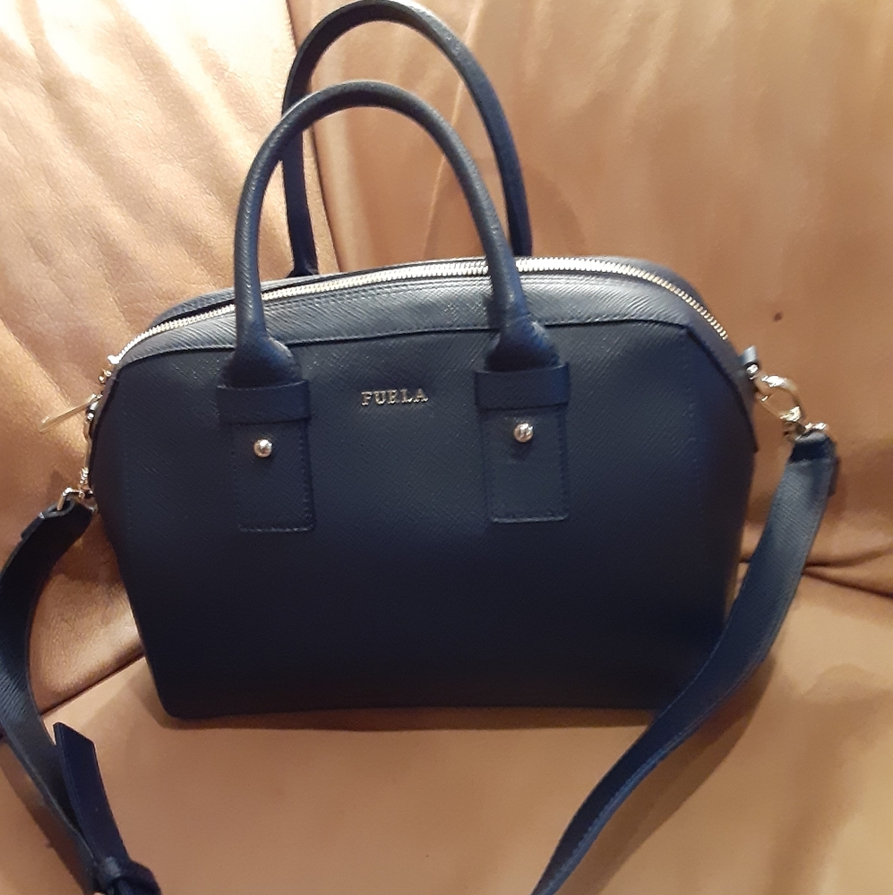 CONTEMPORARY  ITALIAN  BRAND FURLA  #57